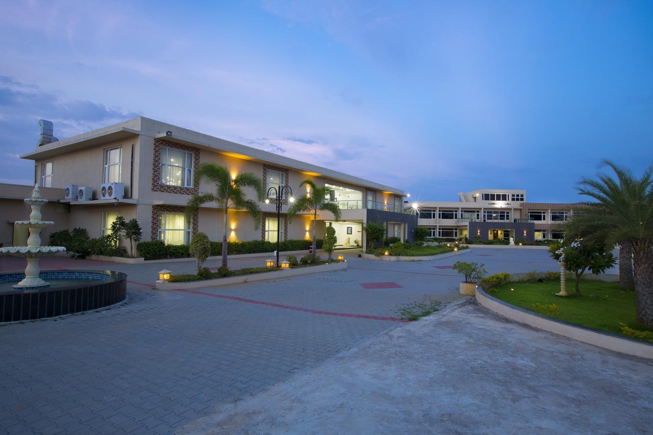 Landmark Pallavaa Beach Resorts Махабалипурам Екстериор снимка
